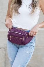 Load image into Gallery viewer, Quilted bum bag-Plum
