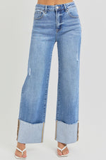 Load image into Gallery viewer, High Rise- Ankle Wide Cuff Jeans

