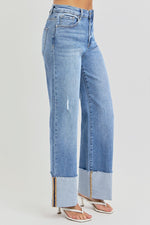 Load image into Gallery viewer, High Rise- Ankle Wide Cuff Jeans
