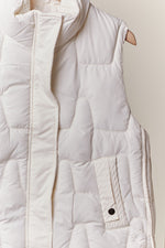 Load image into Gallery viewer, Mock Neck Puffer Vest
