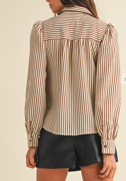 Stripe Scallop Puff Sleeve Blouse