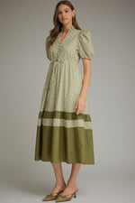Load image into Gallery viewer, Ditsy Dress

